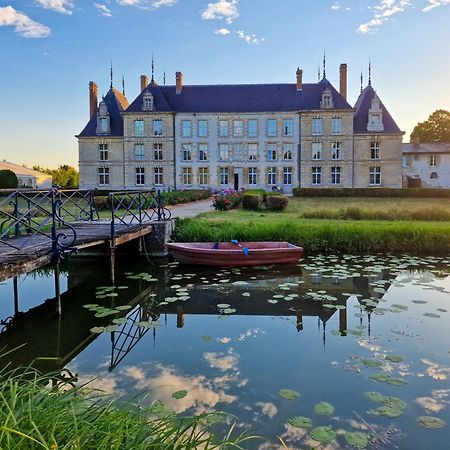 Chateau De Vitry-La-Ville 외부 사진