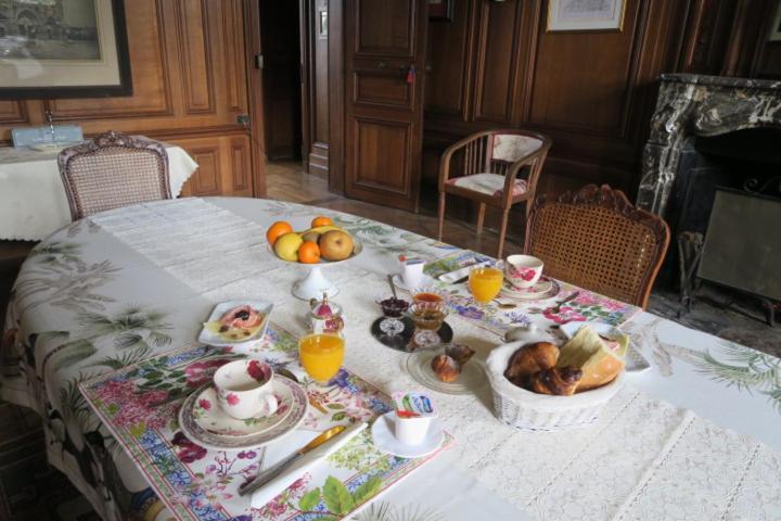 Chateau De Vitry-La-Ville 외부 사진