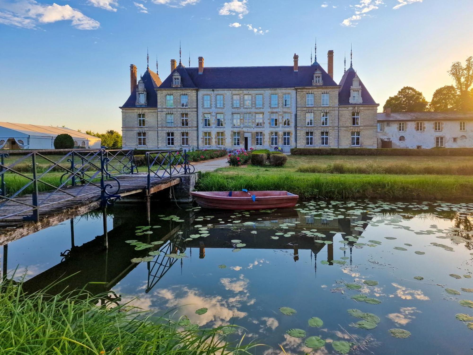 Chateau De Vitry-La-Ville 외부 사진